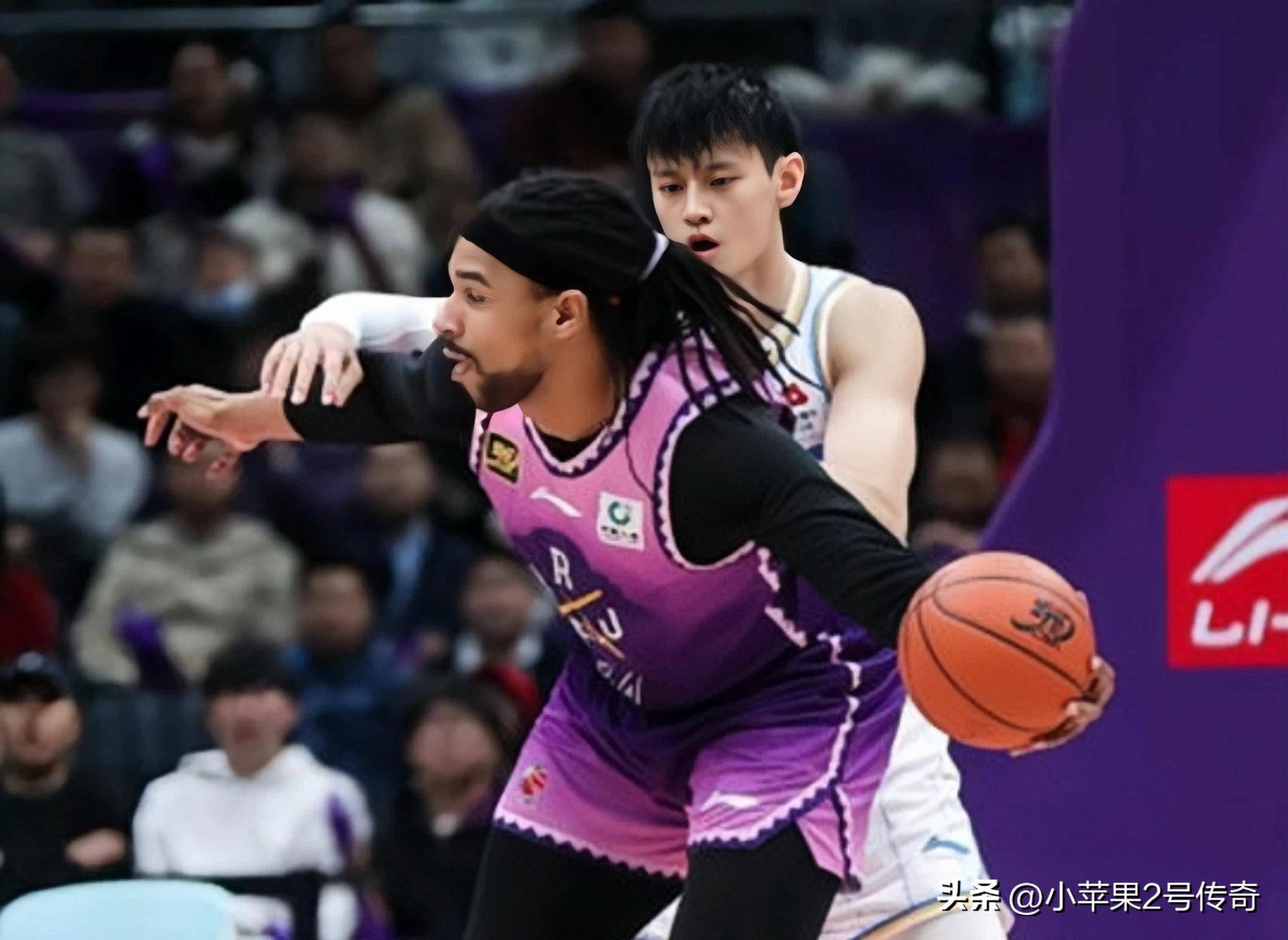 冲刺阶段CBA常规赛焦点战，费耶诺德单刀错失，话题不断，训练强度明显提升的简单介绍