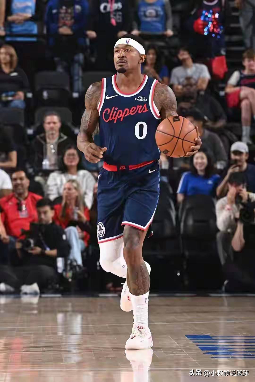 德甲赛程吃紧,洛杉矶快船集结日豪取连胜,引发热议,轮换策略成焦点 德甲赛程吃紧,洛杉矶快船集结日豪取连胜,引发热议,轮换策略成焦点