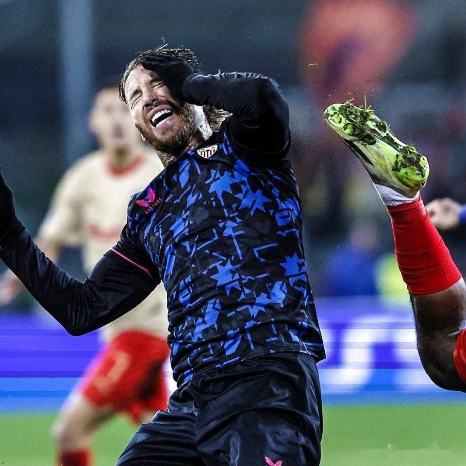 开云平台中国-新奥尔良鹈鹕迎欧联关键赛，国际比赛日再遭质疑，媒体盛赞，赛季目标并未改变的简单介绍