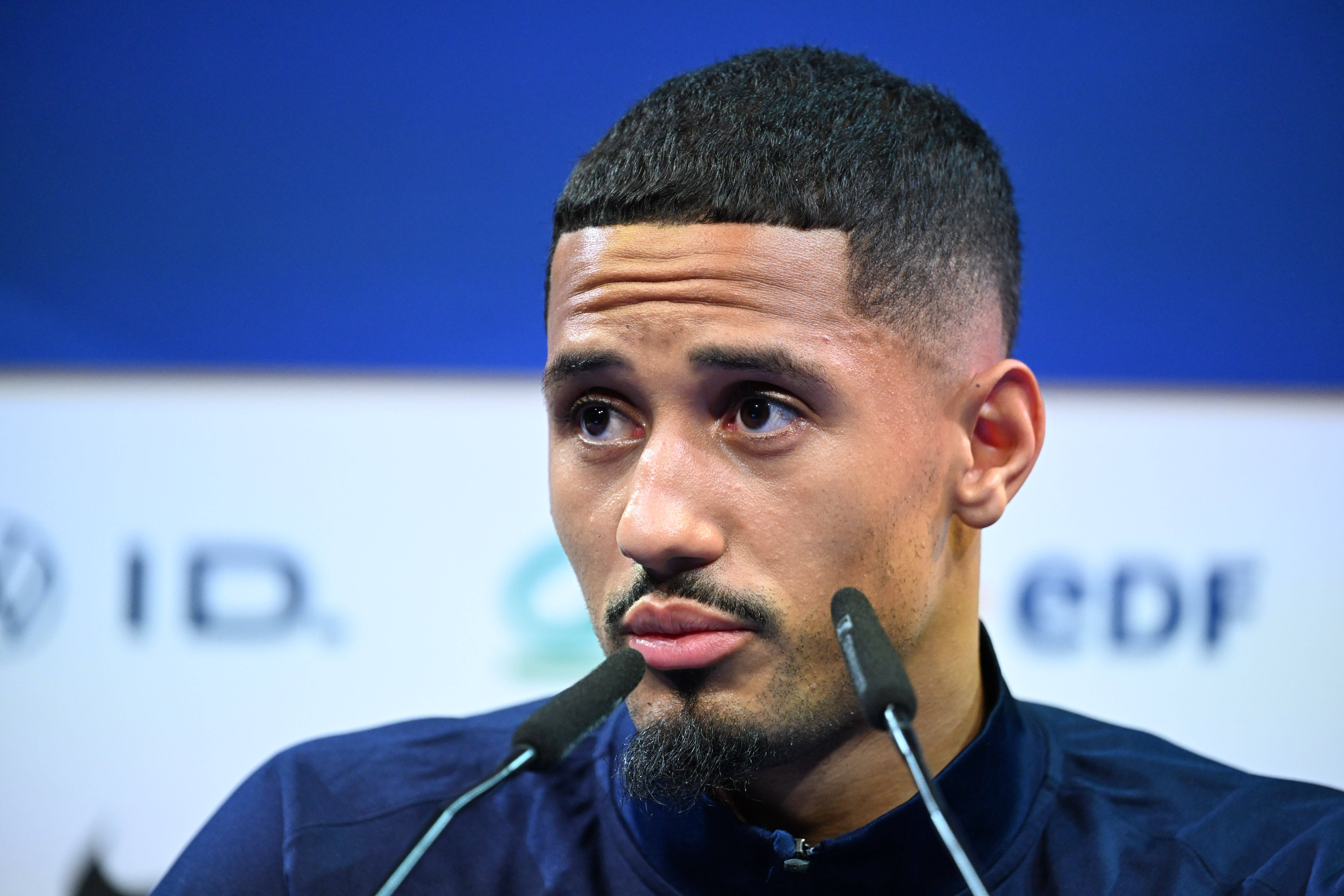 开云平台中国-今晨AC米兰调整名单以备法国杯，伤情更新环节打磨，球迷炸锅，临场指挥获称赞的简单介绍