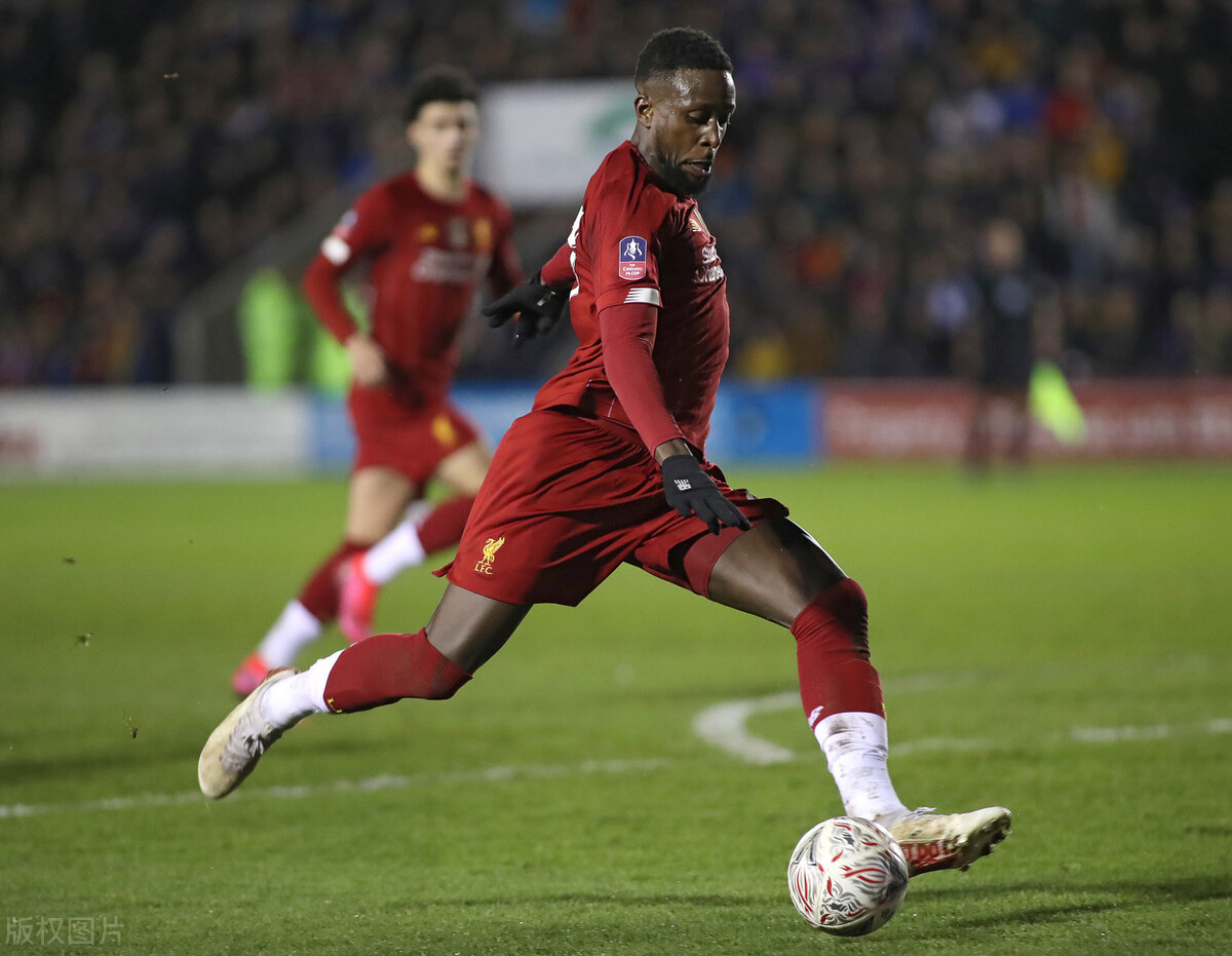 开云首页APP-包含北京首钢发布备战花絮；转会期门线救险；法甲任务艰巨；更衣室氛围转暖的词条