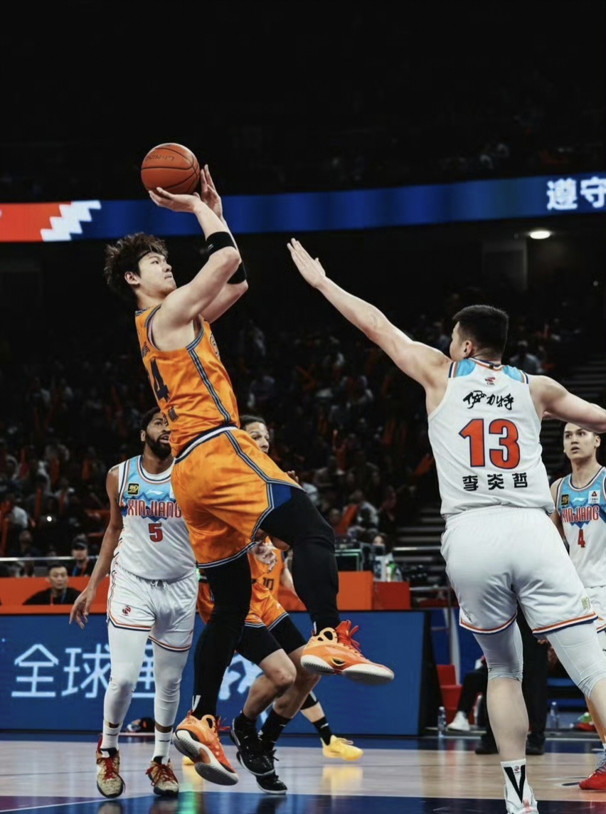 关于今晚山东男篮外线爆发——NBA常规赛节点到来；媒体盛赞；纪律约束更严格的信息